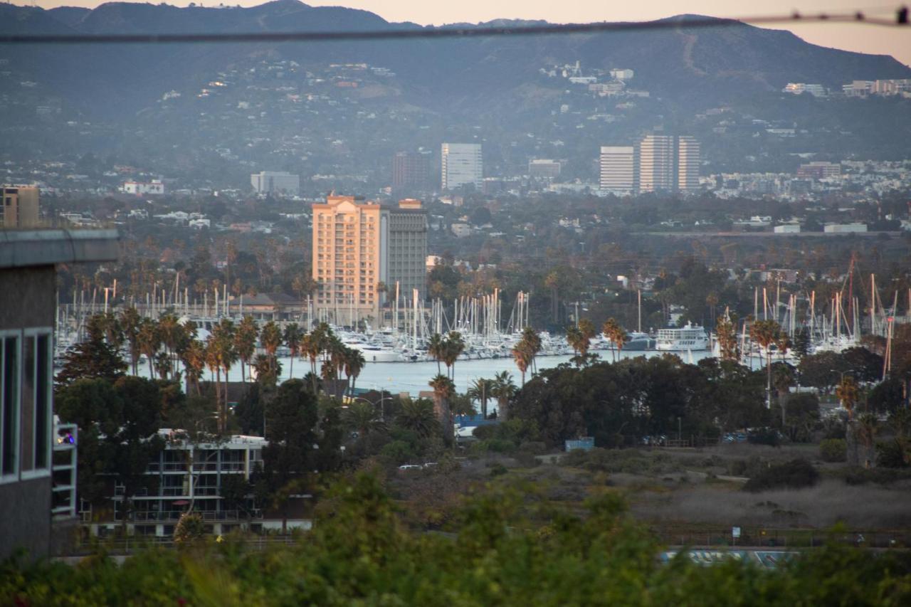 Affittacamere Overlooking Marina Del Rey Sailboats, Is Green Ginger Playa Del Rey On The Bluff, *
