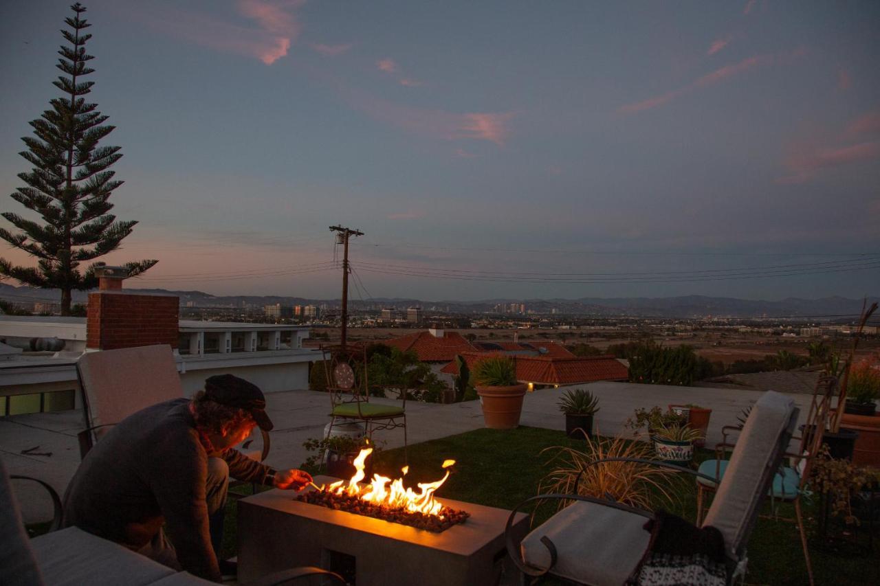 Overlooking Marina Del Rey Sailboats, Is Green Ginger Playa Del Rey On The Bluff, Affittacamere Los Angeles