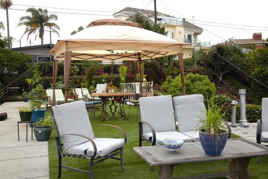 Overlooking Marina Del Rey Sailboats, Is Green Ginger Playa Del Rey On The Bluff,